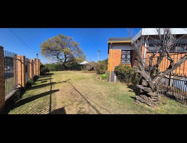 3 BEDROOM HOUSE FOR SALE IN SOUTH CREST
